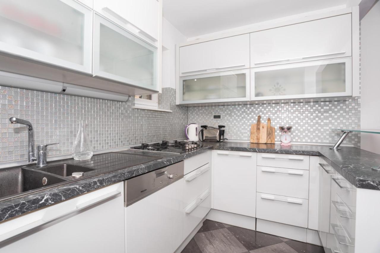 Villa City Center Šibenik Buitenkant foto