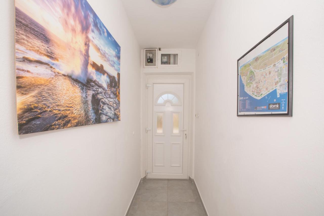 Villa City Center Šibenik Buitenkant foto