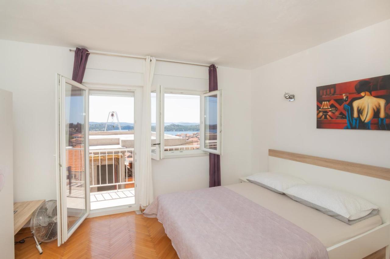 Villa City Center Šibenik Buitenkant foto
